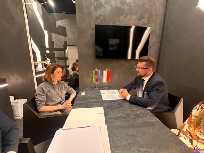 news banner image Desktop